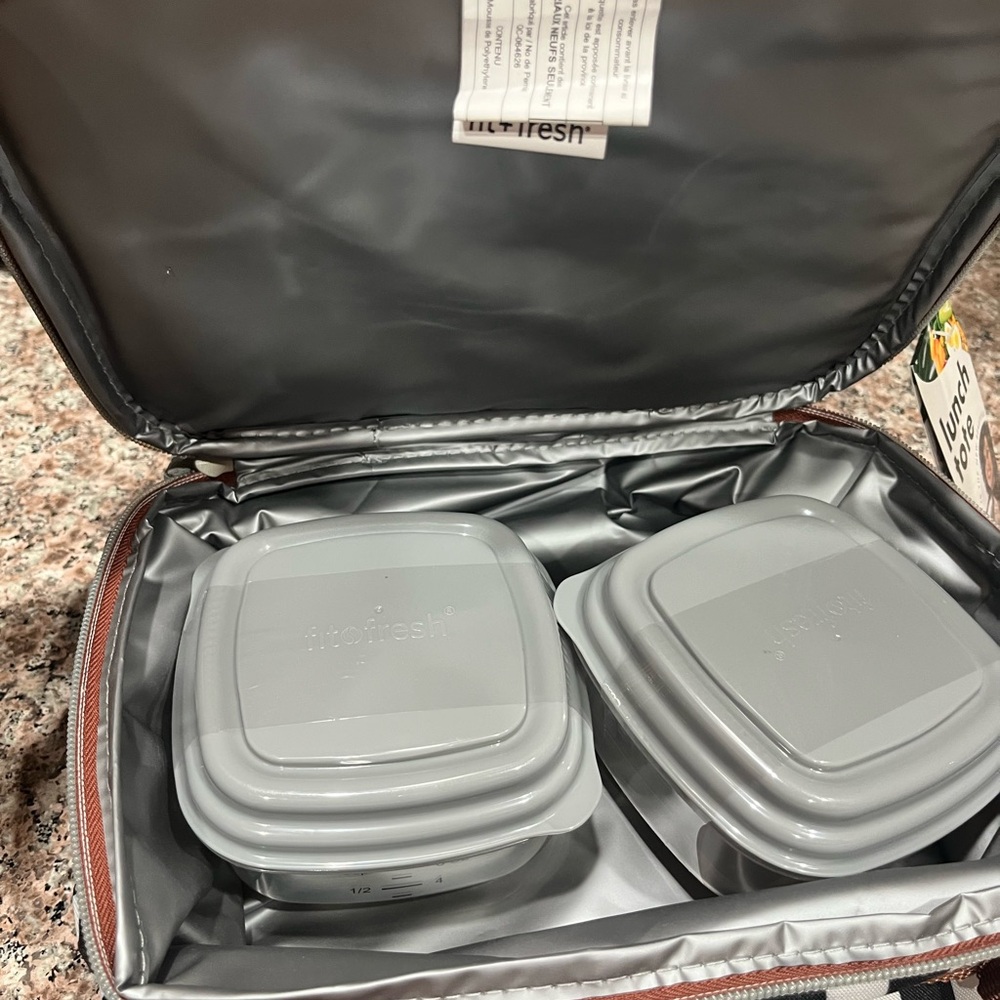 Fit & Fresh really nice includes containers Lunch bags - Picture 6 of 7